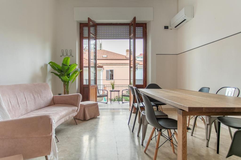 Buscine Home Pescara Centro - Palma Gratuita In Lido Attrezzato Kültér fotó